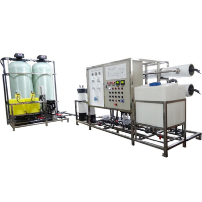 comprar Purificador de agua de uso comercial móvil 500L 1000L Instalación de purificación de agua potable por ósmosis inversa 2000LPH Frp Tanque Equipo de desalinización de agua salobre Instalación de tratamiento de agua salobre online manufacture