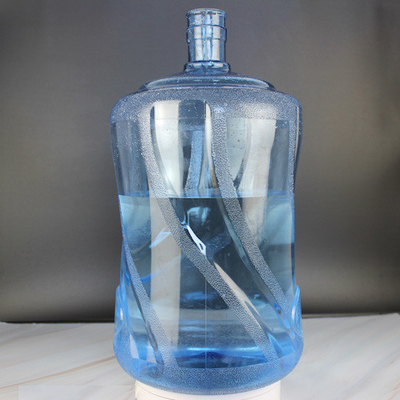 PC durable libre de BPA color azul transparente de la botella de agua de 5 galones
