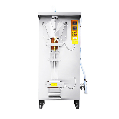 Máquina de llenado de agua potable de volumen de 350-2000 ml con capacidad de bebida carbonatada y más