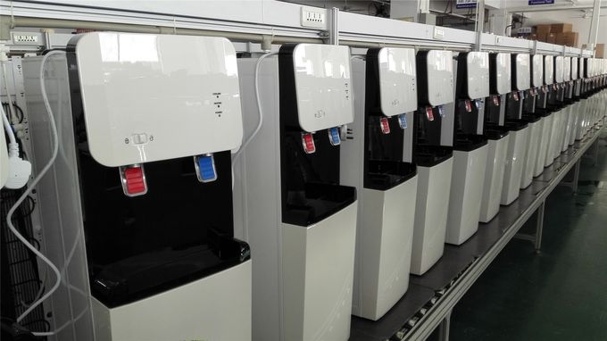 Dispensador de enfriamiento del refrigerador de agua de los golpecitos de la tubería 3 del compresor con el sistema en línea 105L-XGJ 3 de la filtración